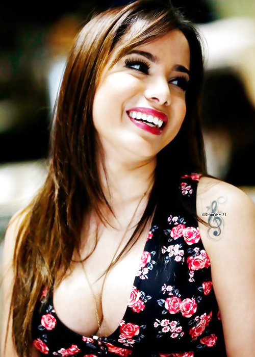 Anitta
 #37898073