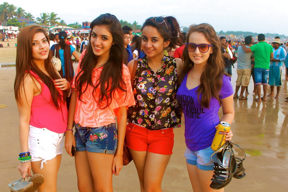Goa vacaciones calientes fotos de chicas indias
 #27361426