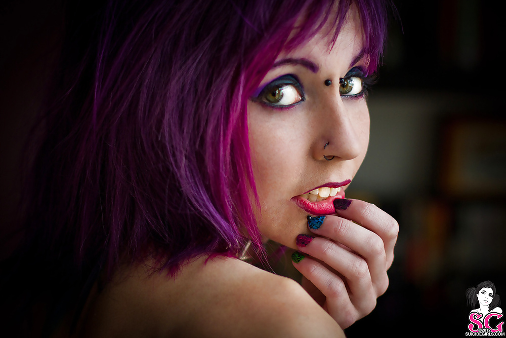 自殺した女の子、チェスカ
 #35328586