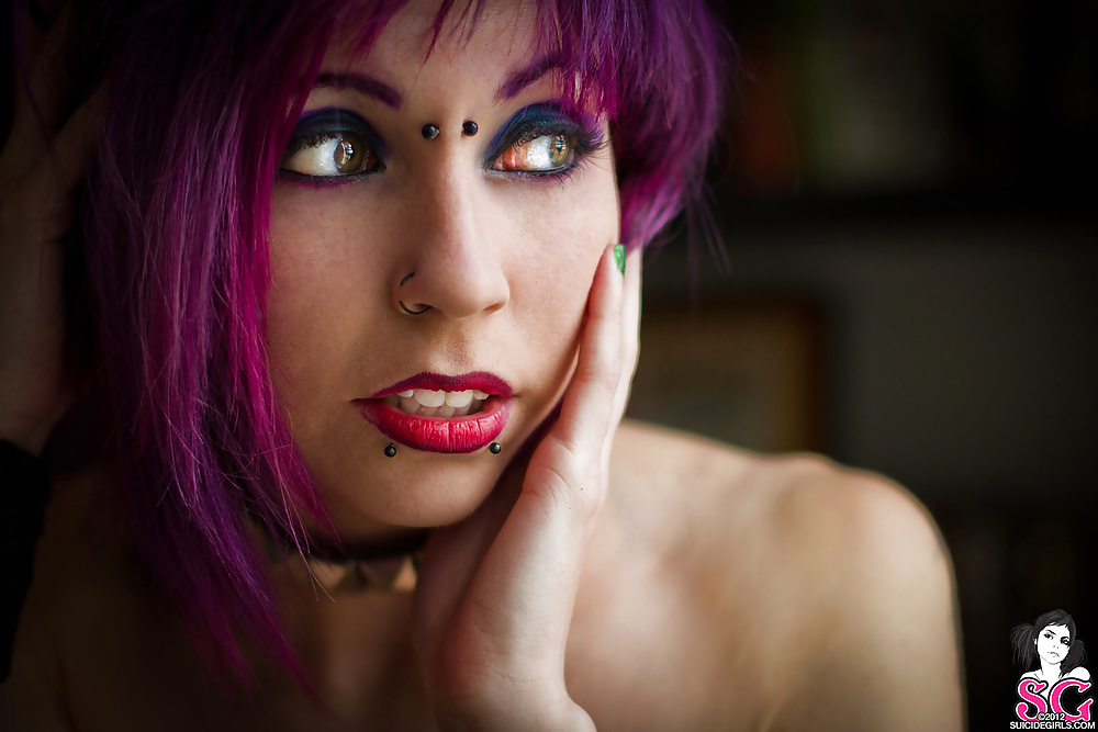 自殺した女の子、チェスカ
 #35328604