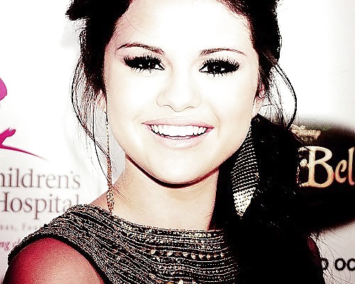 Selena Gomez #22971958