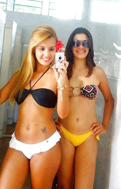 Zufalls Amateur Brasilianischen Mädchen (nicht Nackt) #27730041