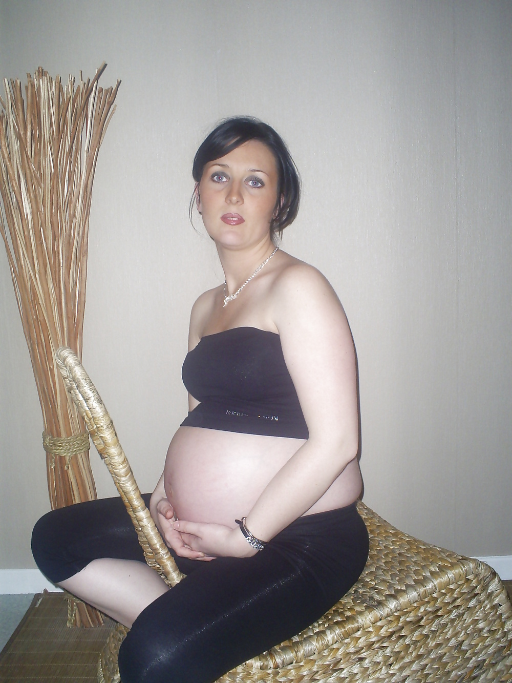 Vanessa b enceinte - pregnant 4
 #33216111