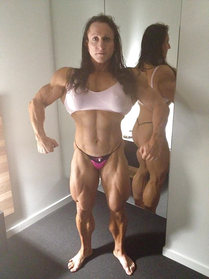 Christine Envall - female bodybuilder #31336840