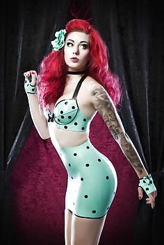 Sexy Latex Und Vintage-Ladys #36345261