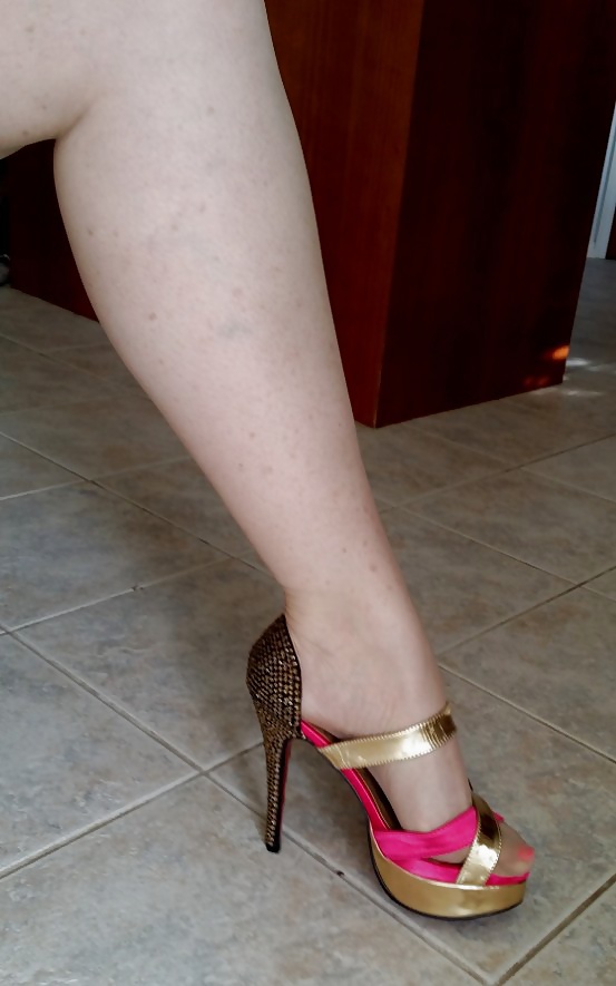 Some New Sexy Heels  (even with a broken leg) #28334236