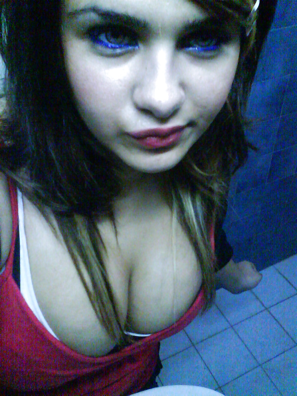 Jóvenes calientes 
 #28205833