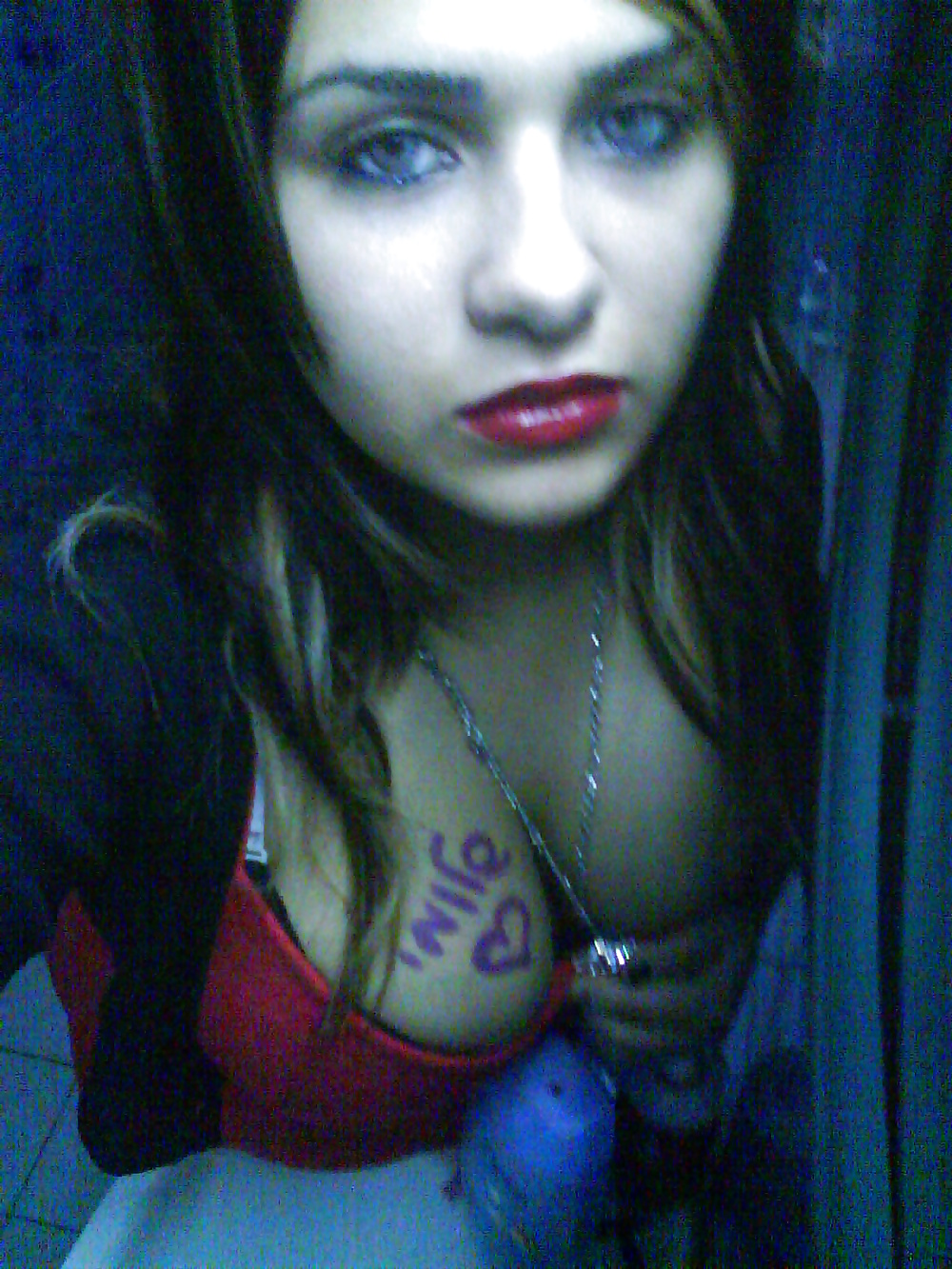 Jóvenes calientes 
 #28205896