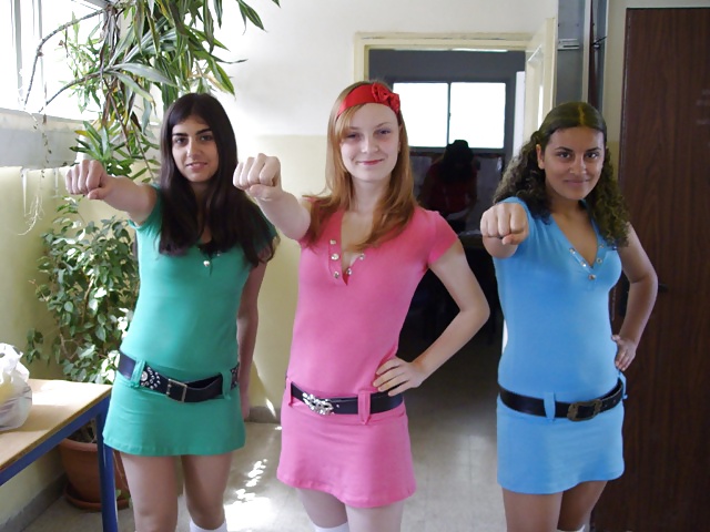 Jóvenes calientes 
 #28206127