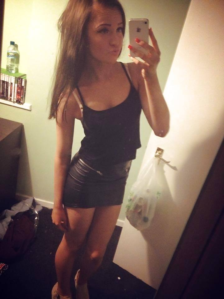 Adolescentes
 #23694212