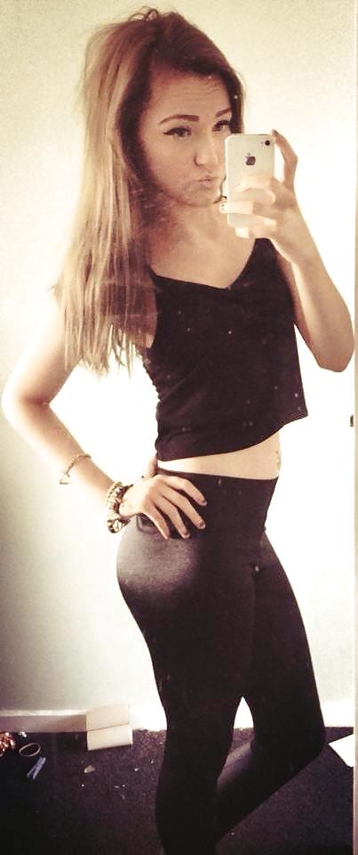 Adolescentes
 #23694224