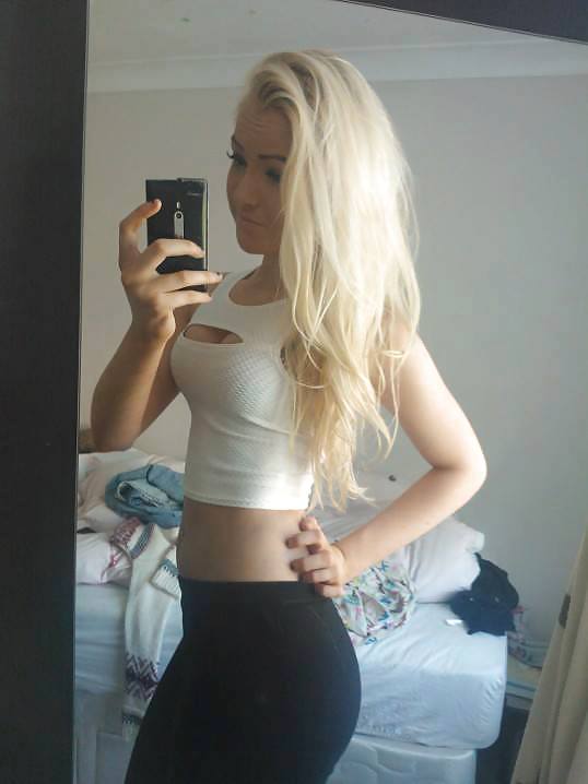 Adolescentes
 #23694229