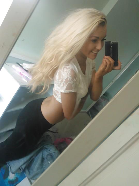 Adolescentes
 #23694232