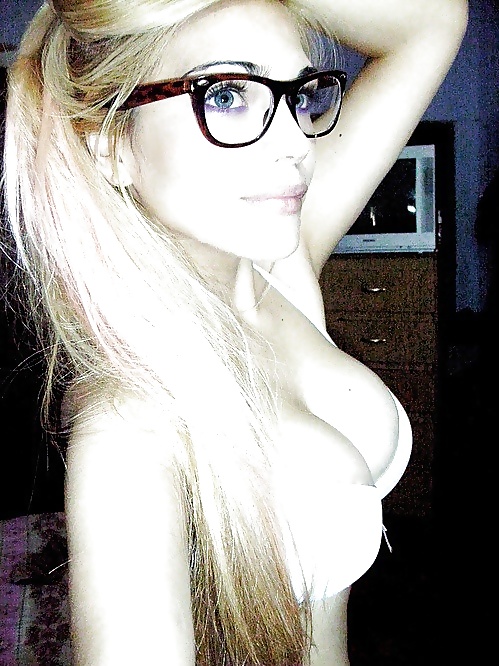 Ragazze nerd e geek sexy
 #39065475