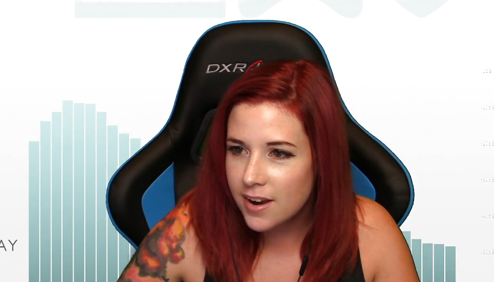 Lolrenaynay hot cum slut please comment. #33892670