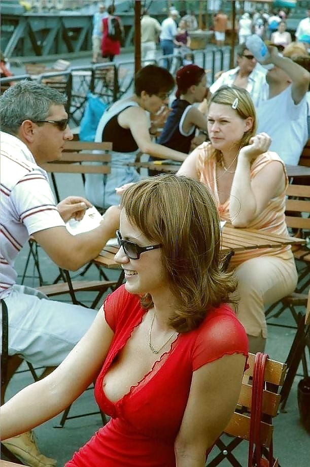 Braless 116.
 #33467478