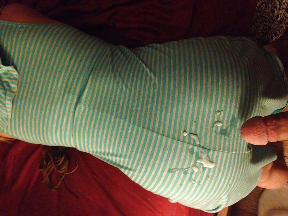 Cum on her dress while she is bent over in front of me  #27274765