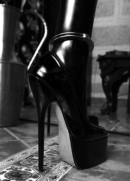 High Heeled wonder #29540272