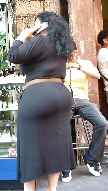 Muéstrame esas curvas
 #26153663