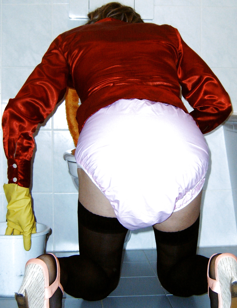 Gepamperte Sissy sucht resolute Erziehung! #30387126