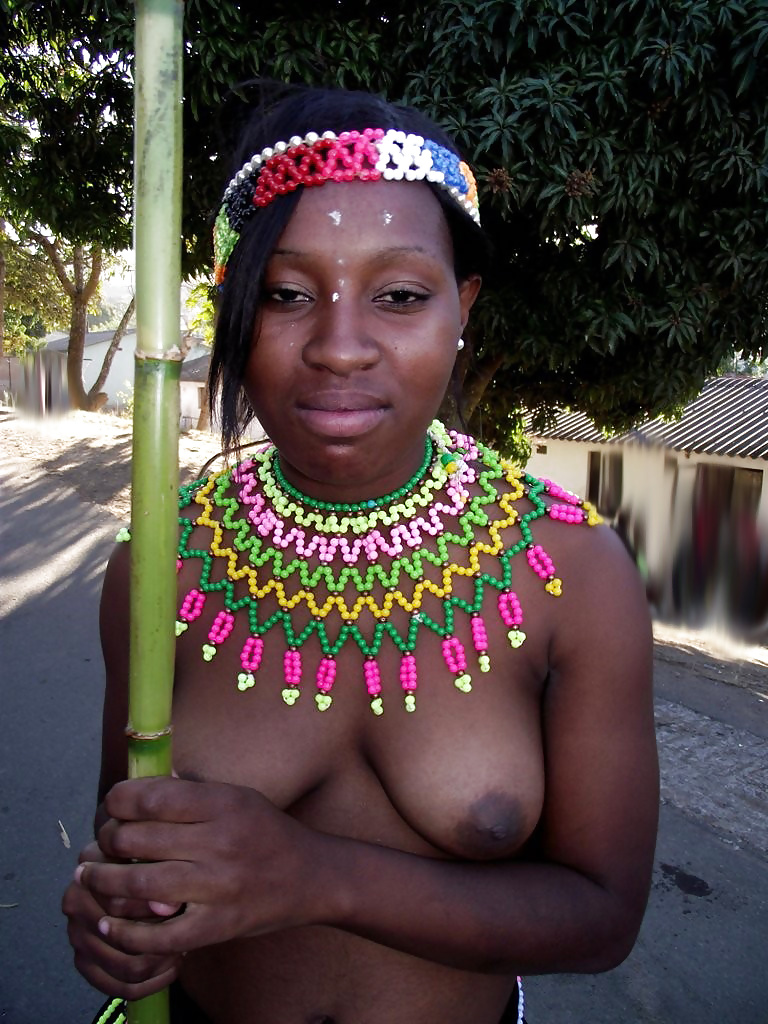 Desnudo africa 7
 #22893143