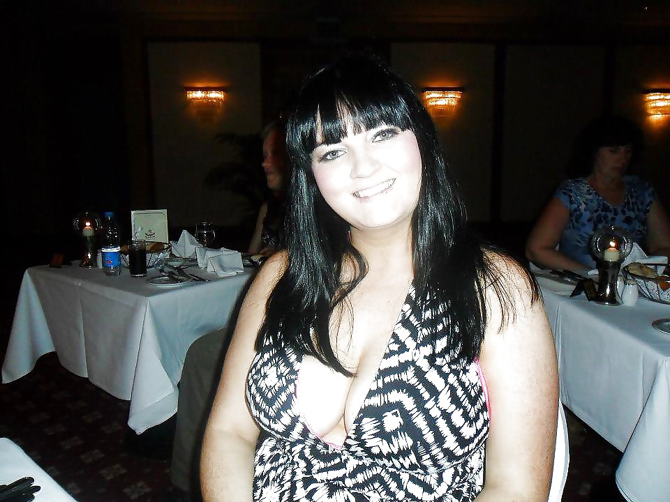 Leanne la puta con enormes tetas follables
 #40586402