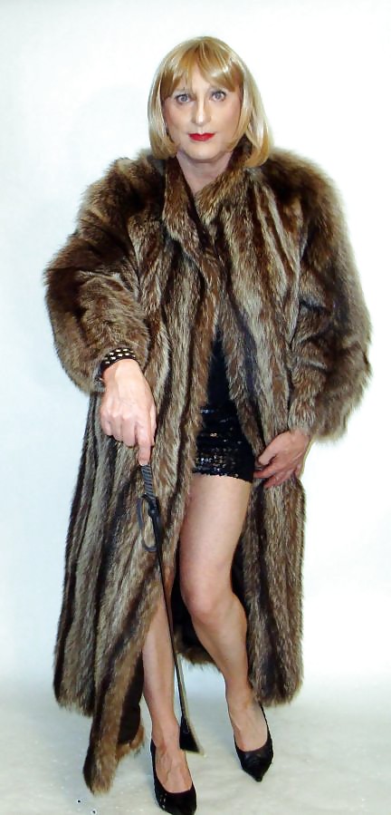 Fur crossddress
 #37417303