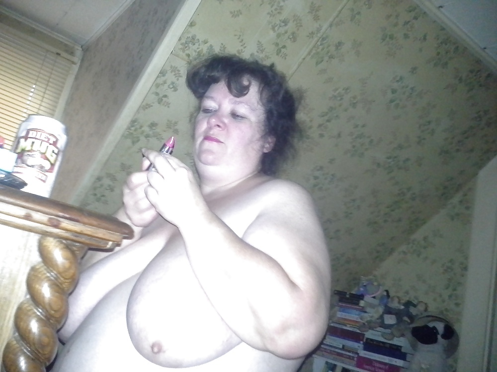 Me encanta mostrar mis tetas y mi culo... y algo más 
 #27925062