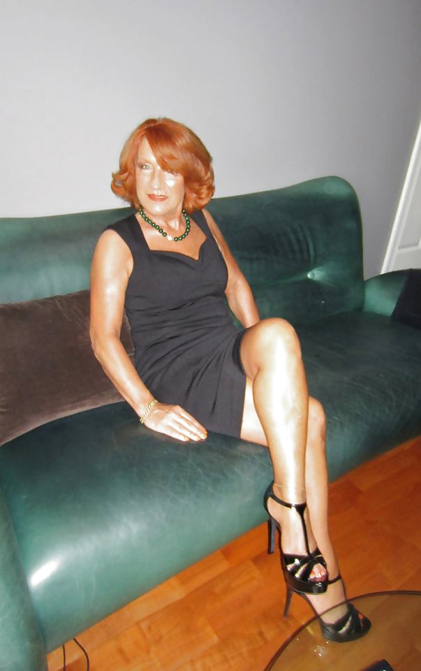 Sexy Redhead Mature Lady #39001962