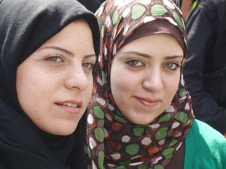 スージー
 #37887654