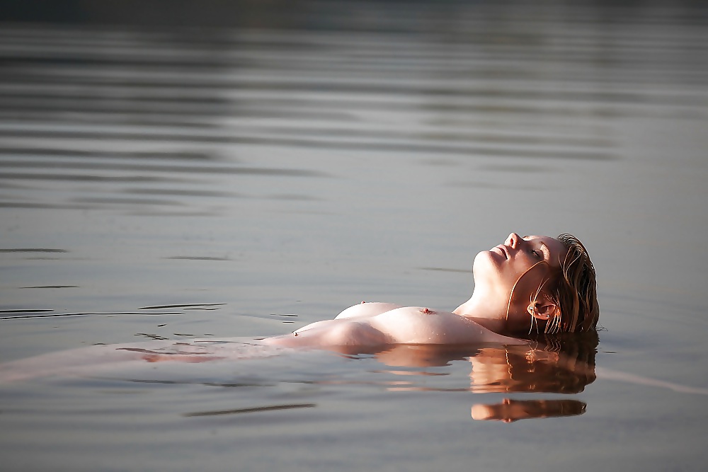 Public exposure #74 #39461608