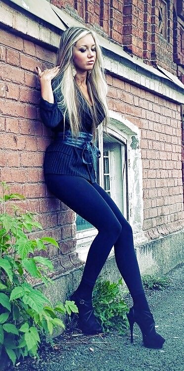 Sexy Leggins Mädchen! #25971613
