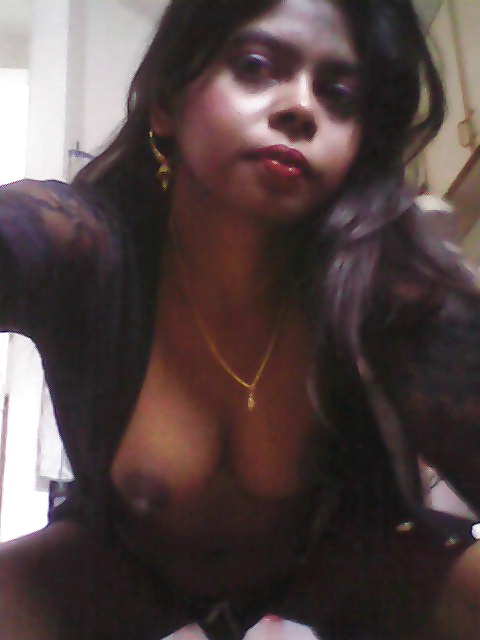 Esposa tamil india malathi
 #38577584