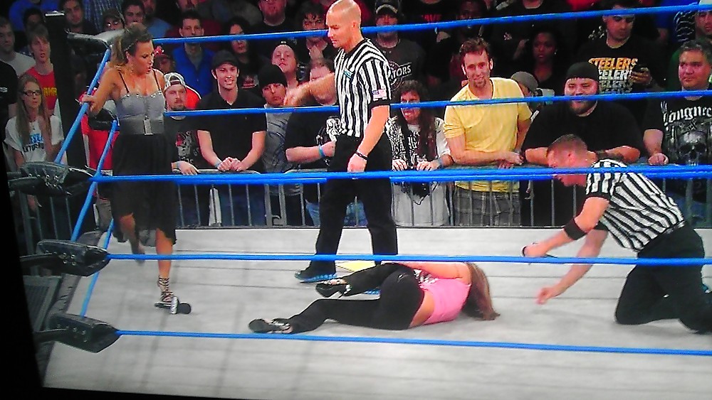 Mickie james nip slip tna knockouts
 #37096969