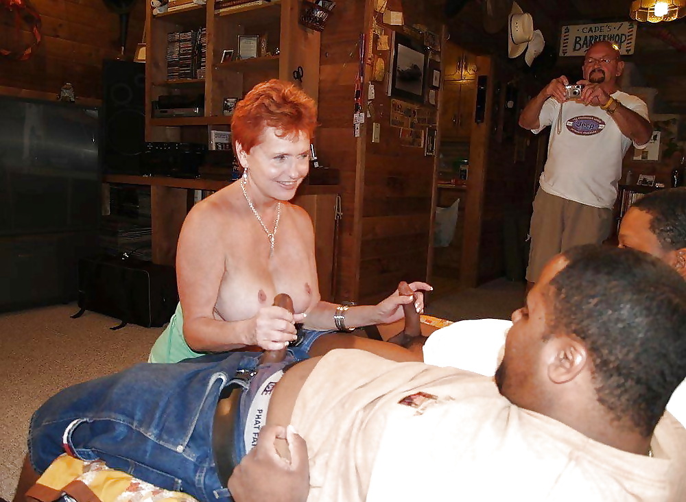 真剣なスラット
 #30606968