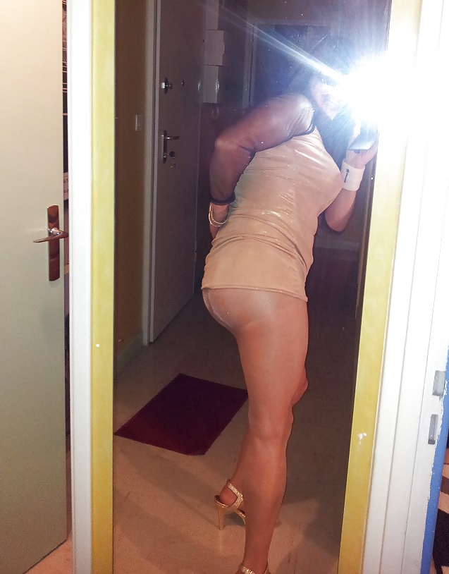 Sexy devant mon miroir #38906085
