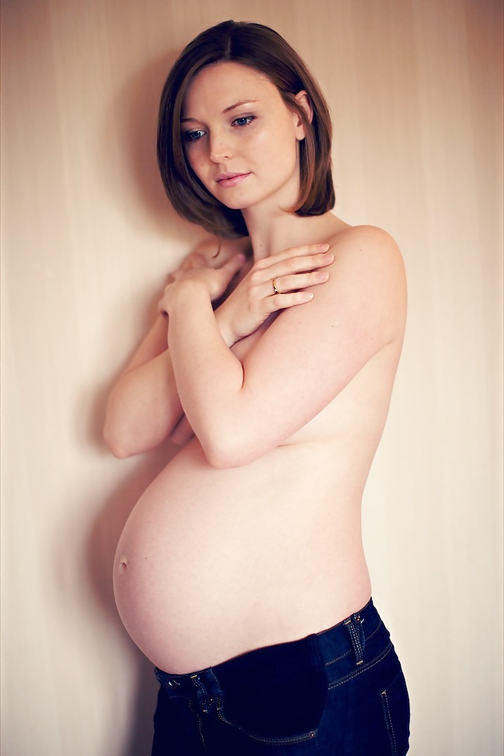 Pregnant - Sensualite Des Courbes #26682618