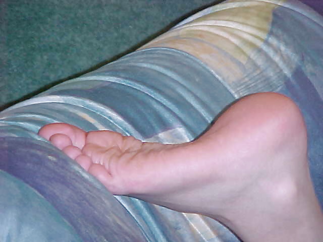 Petite russian blond teen Leilla feet #33748303