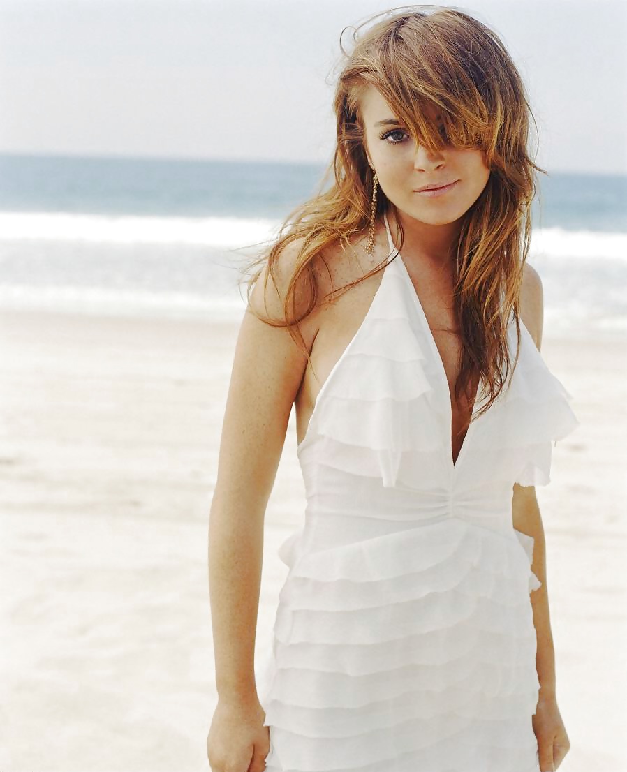 Lindsay Lohan Ultimate Part 3 of 5 (CCM)  #25935557