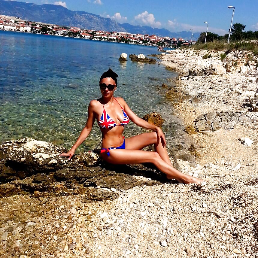 Chicas en la playa
 #27851146