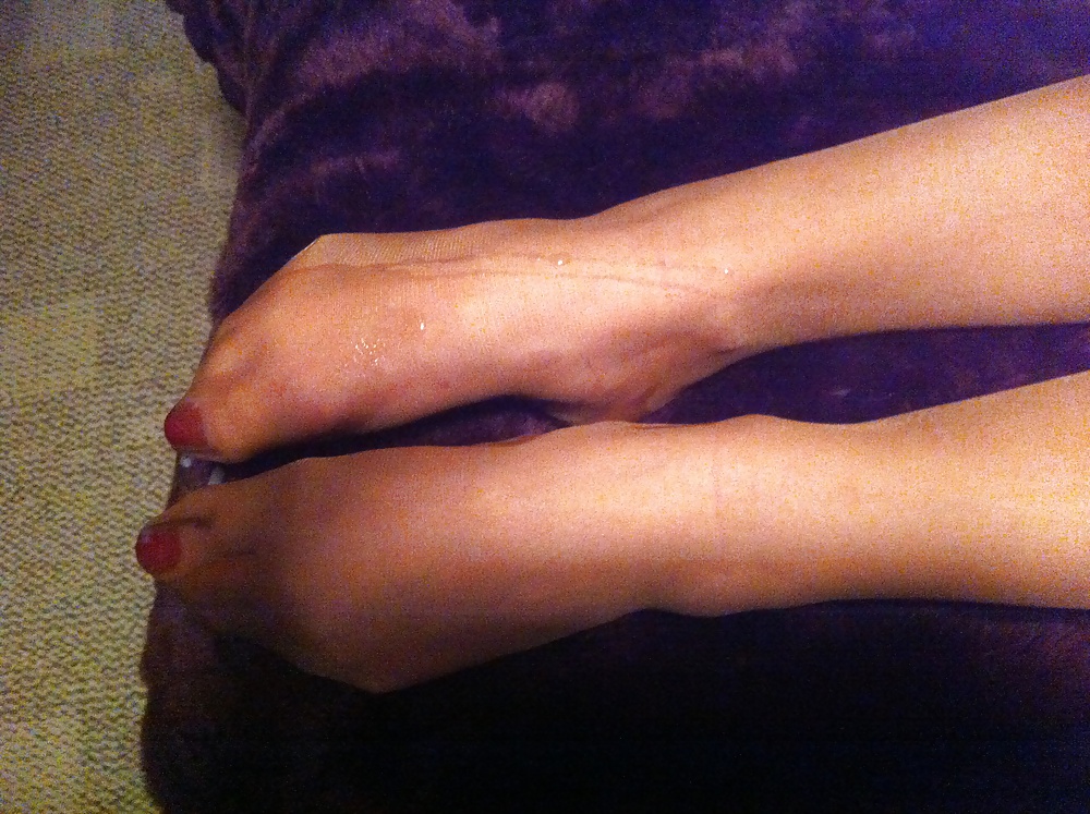 Red toes and nylons #35474785