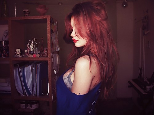 Redhead 32! #33673110
