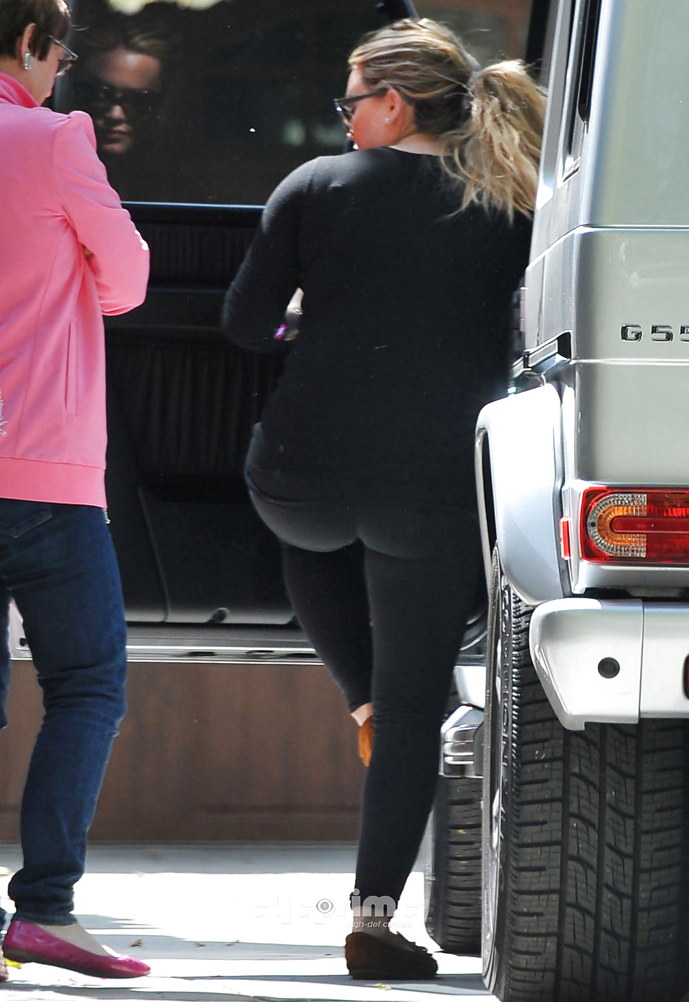 The hottest ass on planet Hillary duff #34057976