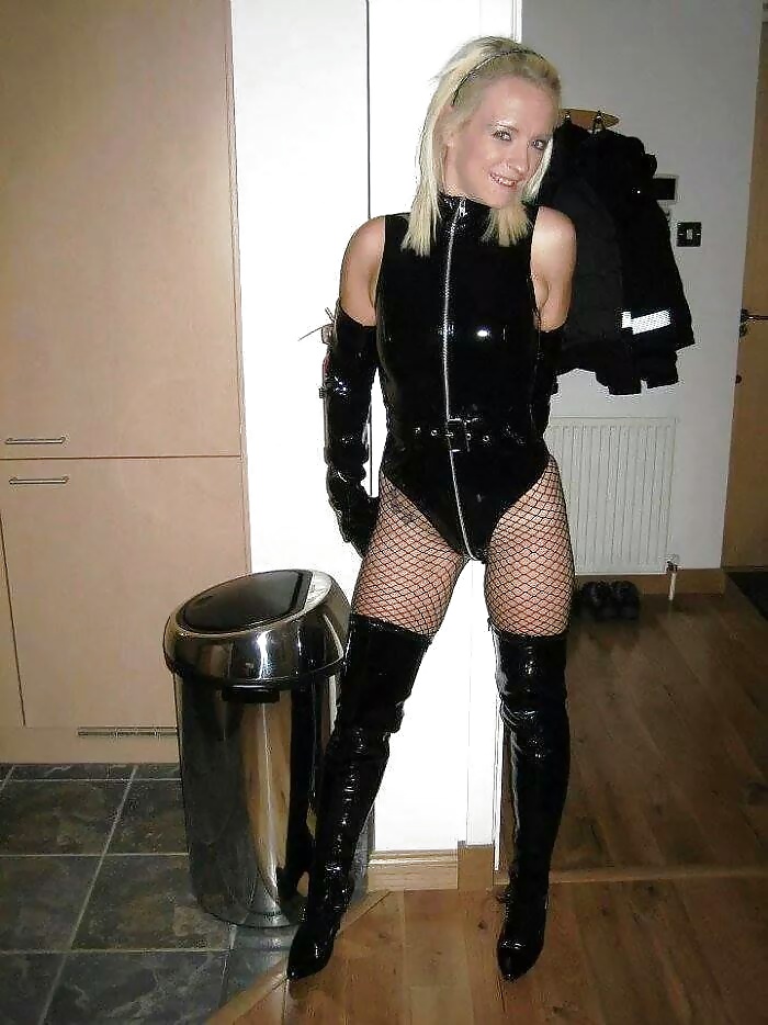 Moms, teens in latex ,pvc and boots upload from helle #31743979