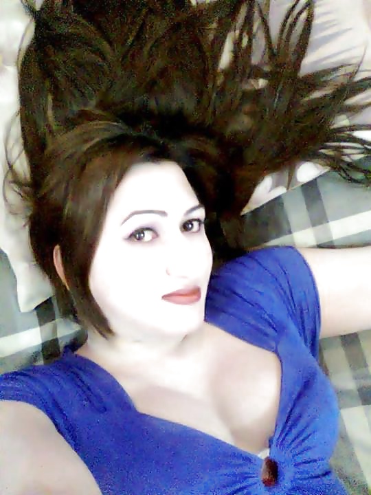 Welcome in tunisia..Tunisian Babes need your comments #26938446