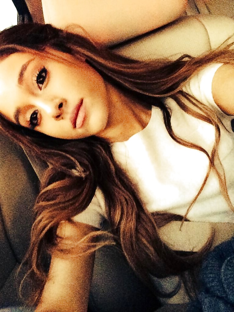 Ariana Grande #32553690