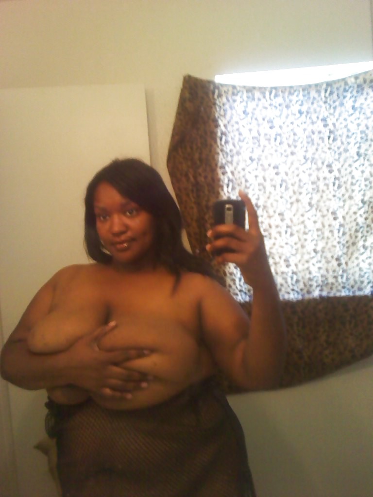 El mejor selfshot negro de ébano de todos los tiempos!! sobre todo tetas caídas gordas
 #26193827