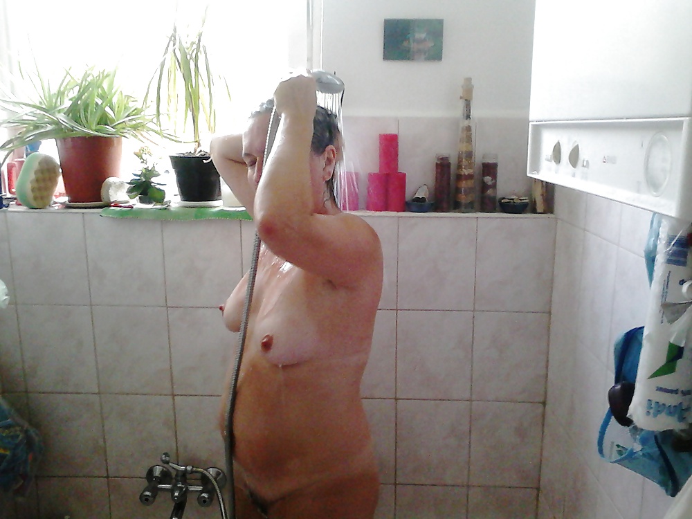 Erwachsene Frau #27899513