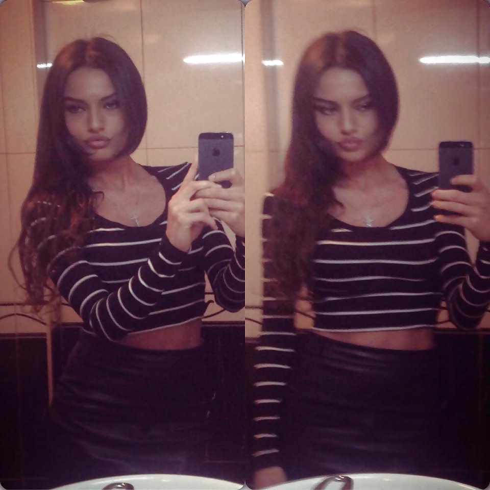 タモの上のザーメン
 #26706012