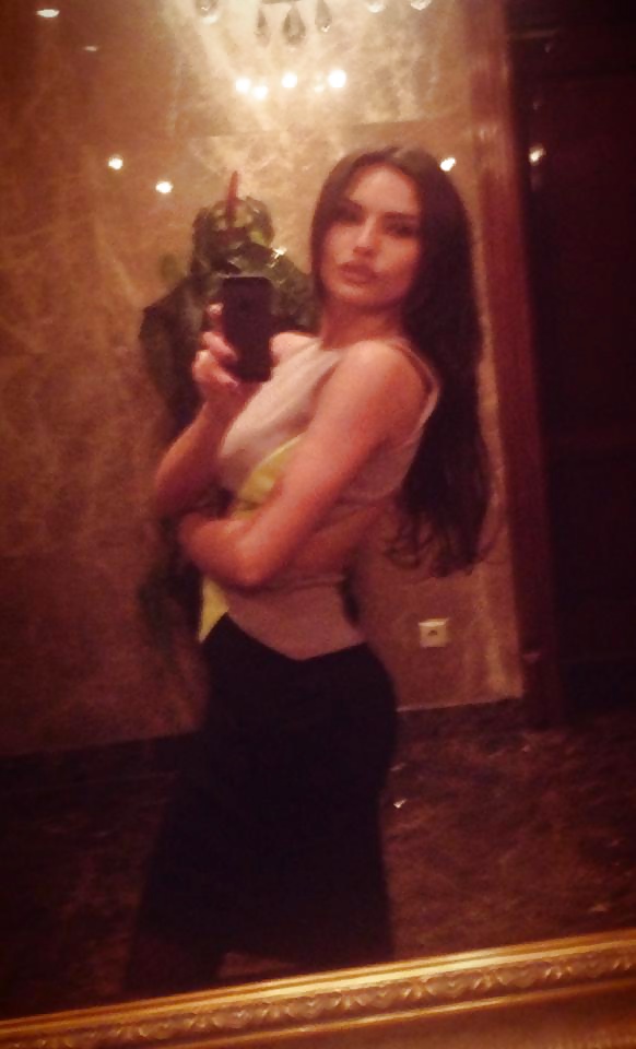 タモの上のザーメン
 #26706016